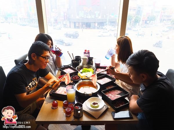 399吃到飽,中壢,中壢吃到飽,公七停車場,味噌,壽喜燒吃到飽,安格斯牛肉,小肥豬,本燔,火車站,緞帶拉麵,謝師宴,錢櫃
