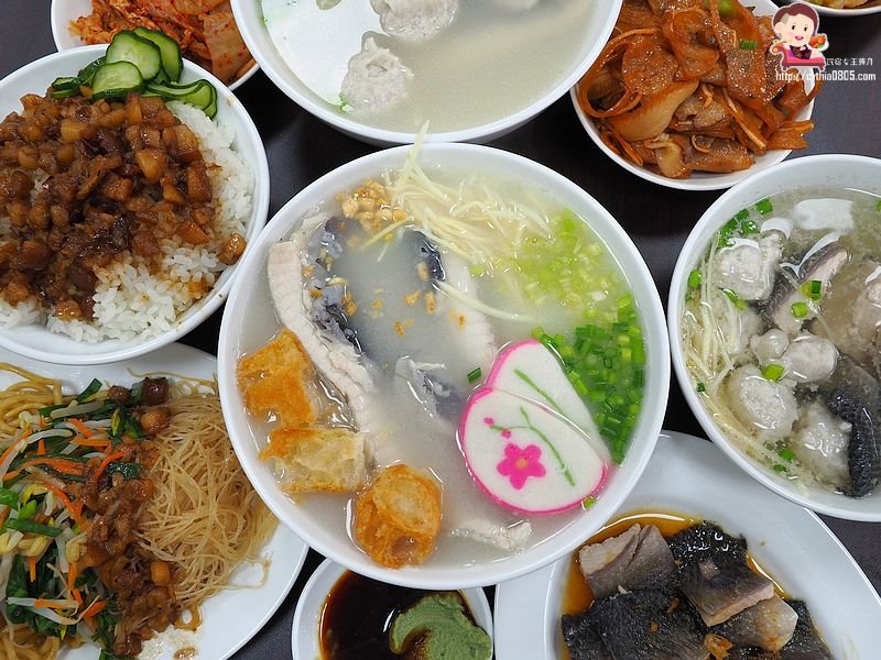 中壢早午餐,台南肉燥飯,平鎮早午餐,平鎮美食,手工魚丸,新屋交流道,綜合炒,虱目魚皮山蓋飯