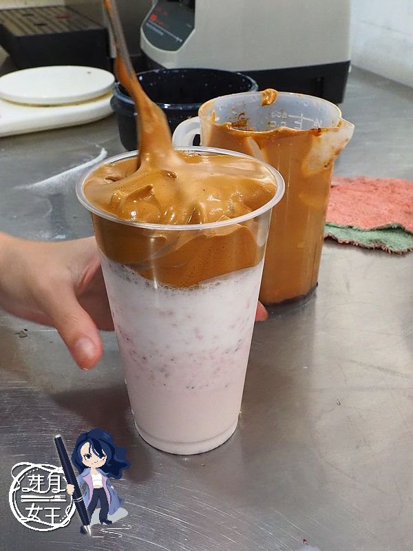 400次咖啡,SOGO,中壢美食,中壢飲料,古早味,小湯圓,新生路,桂花釀,火龍果,無酒精,草莓氣泡飲