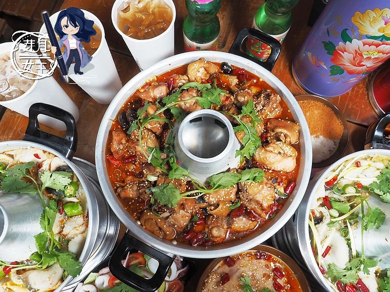 市井小火鍋,新開幕,楊梅分局,楊梅小火鍋,楊梅火車站,楊梅美食,楊梅酸菜魚,比酸菜魚還要好吃的火鍋雞,火鍋雞,薑太宮,買一送一 @民宿女王芽月-美食.旅遊.全台趴趴走